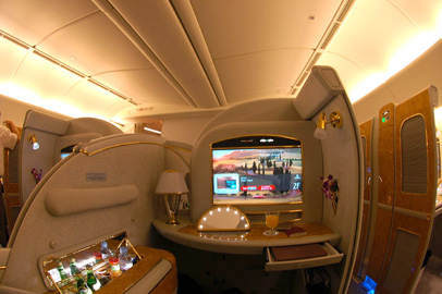 Emirates, 1 класс